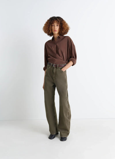 HIGH WAISTED CURVED PANTS
