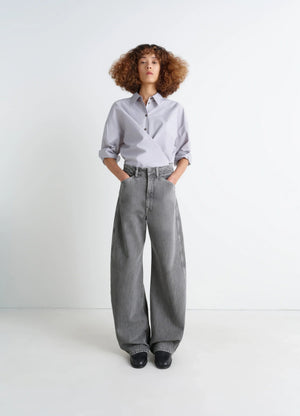 HIGH WAISTED CURVED PANTS