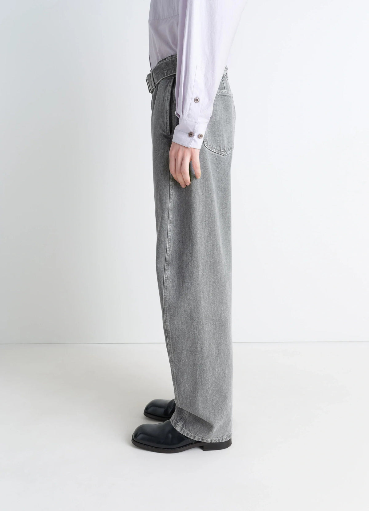 TWISTED BELTED PANTS