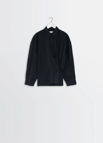 STRAIGHT COLLAR TWISTED SHIRT