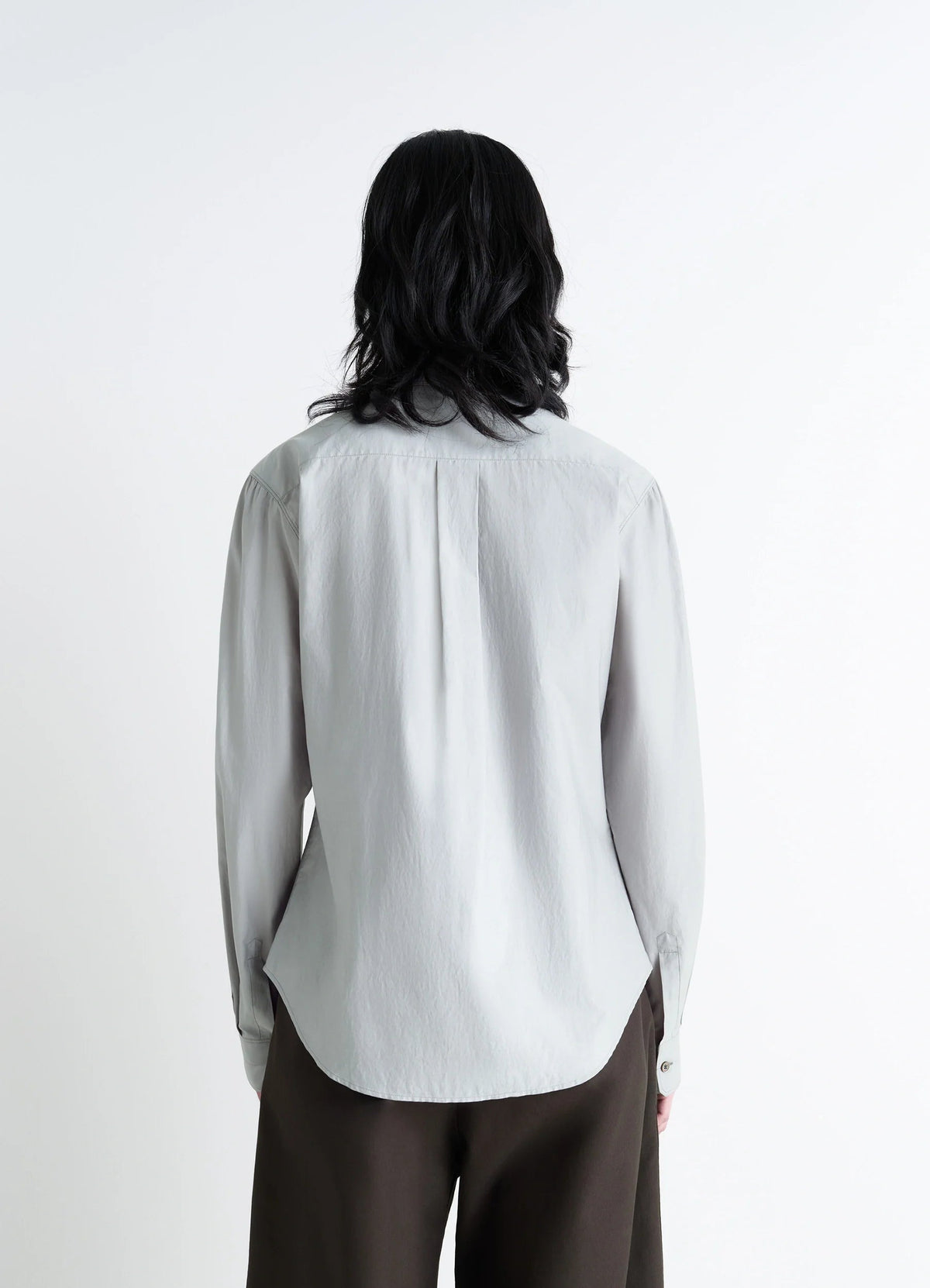 POINTED COLLAR SHIRT