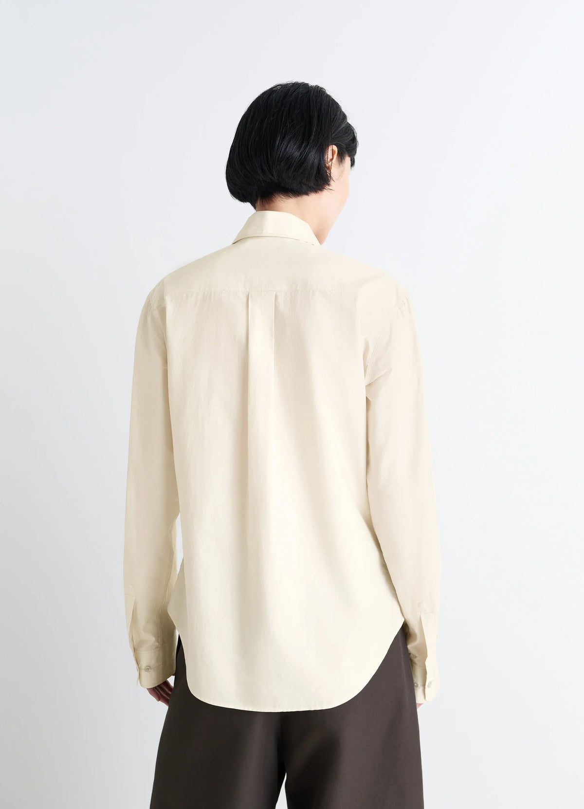 POINTED COLLAR SHIRT