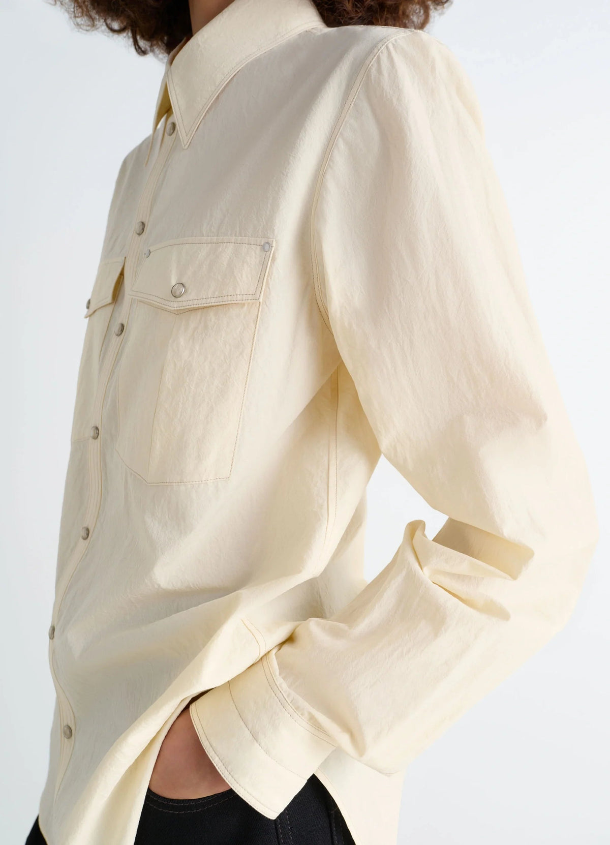 CHEST-POCKET FITTED SHIRT