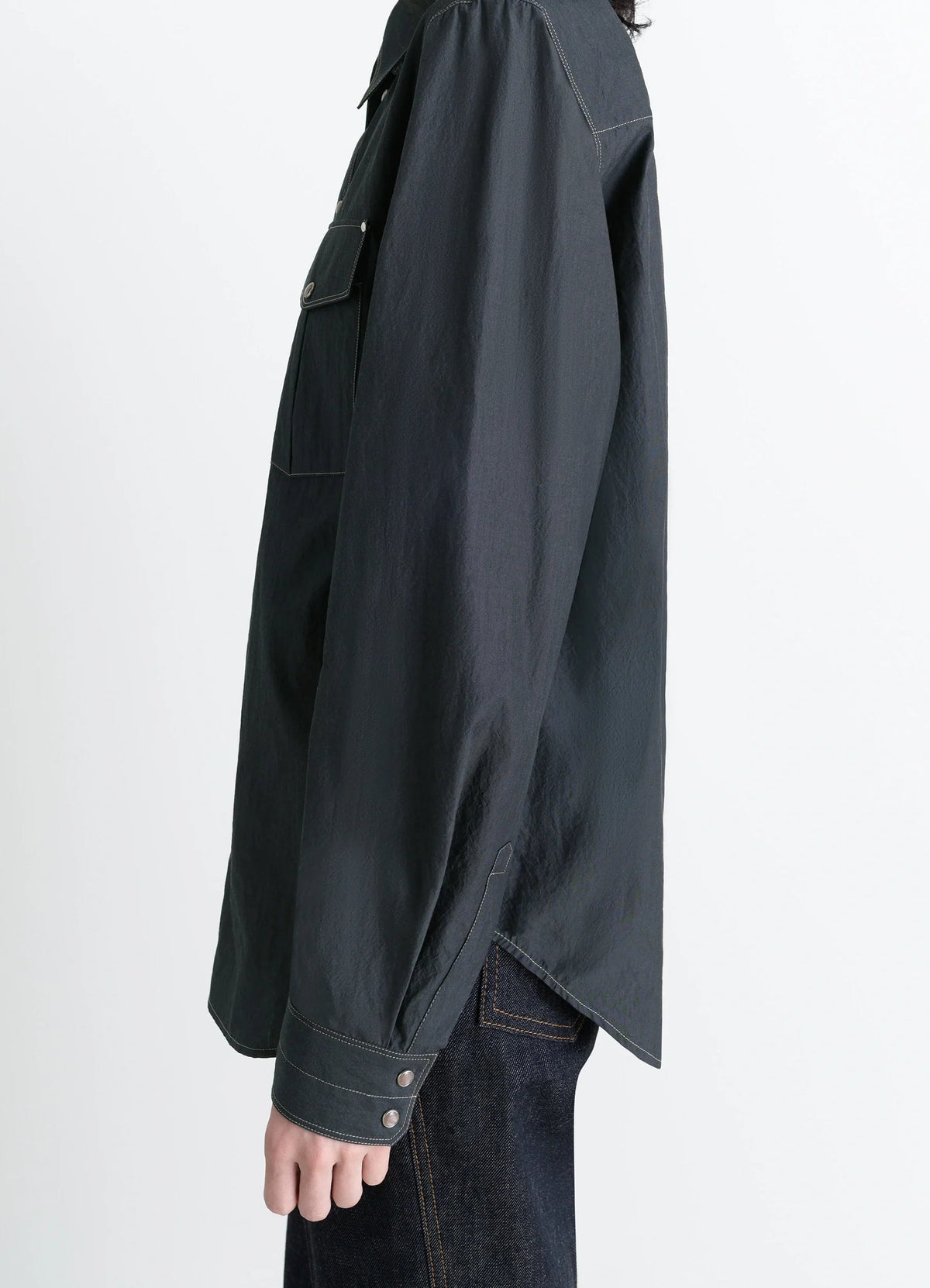 CHEST-POCKET FITTED SHIRT