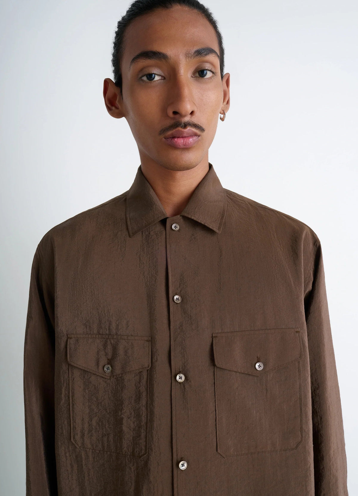 CONVERTIBLE COLLAR SHIRT