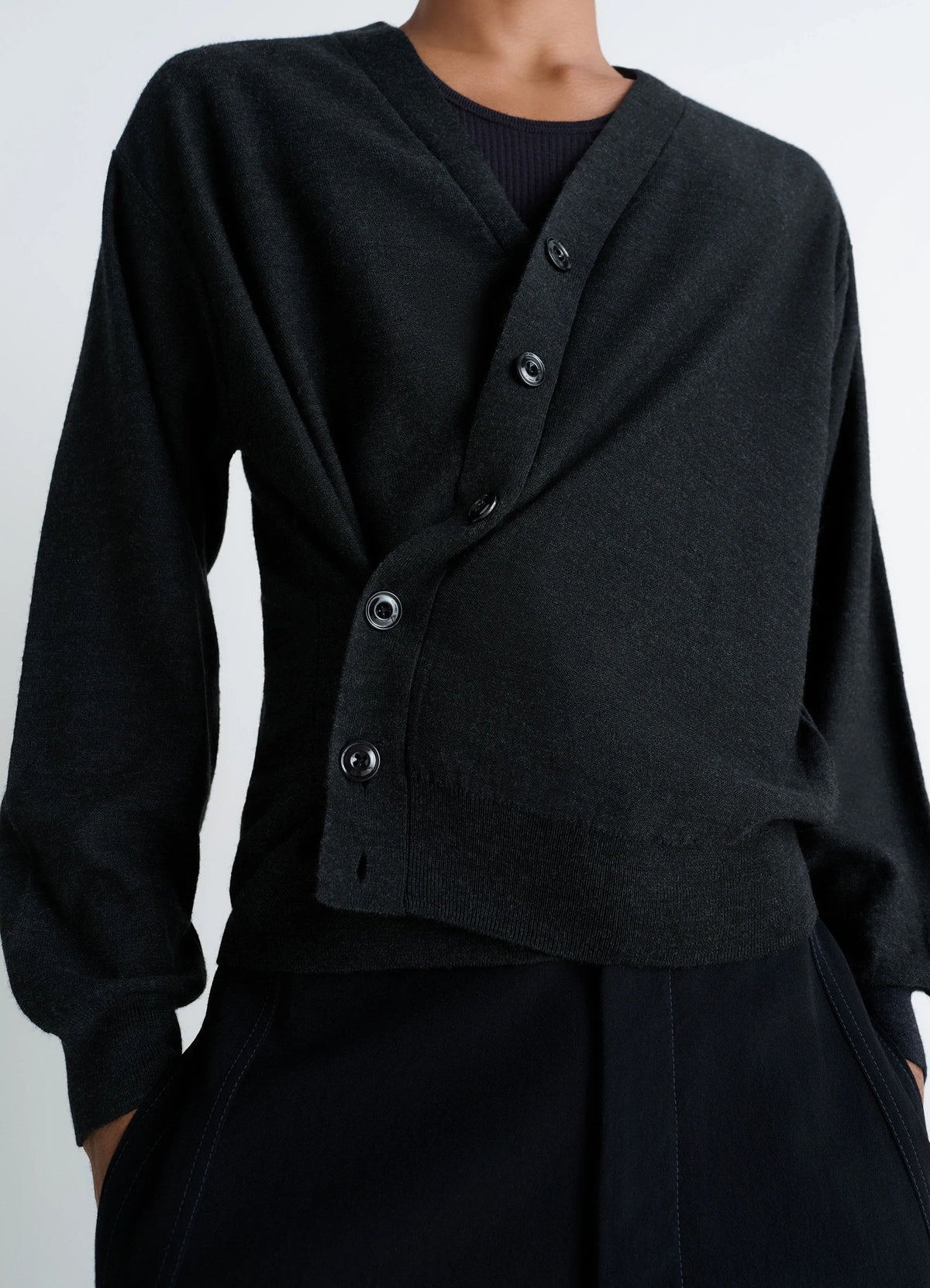 RELAXED TWISTED CARDIGAN