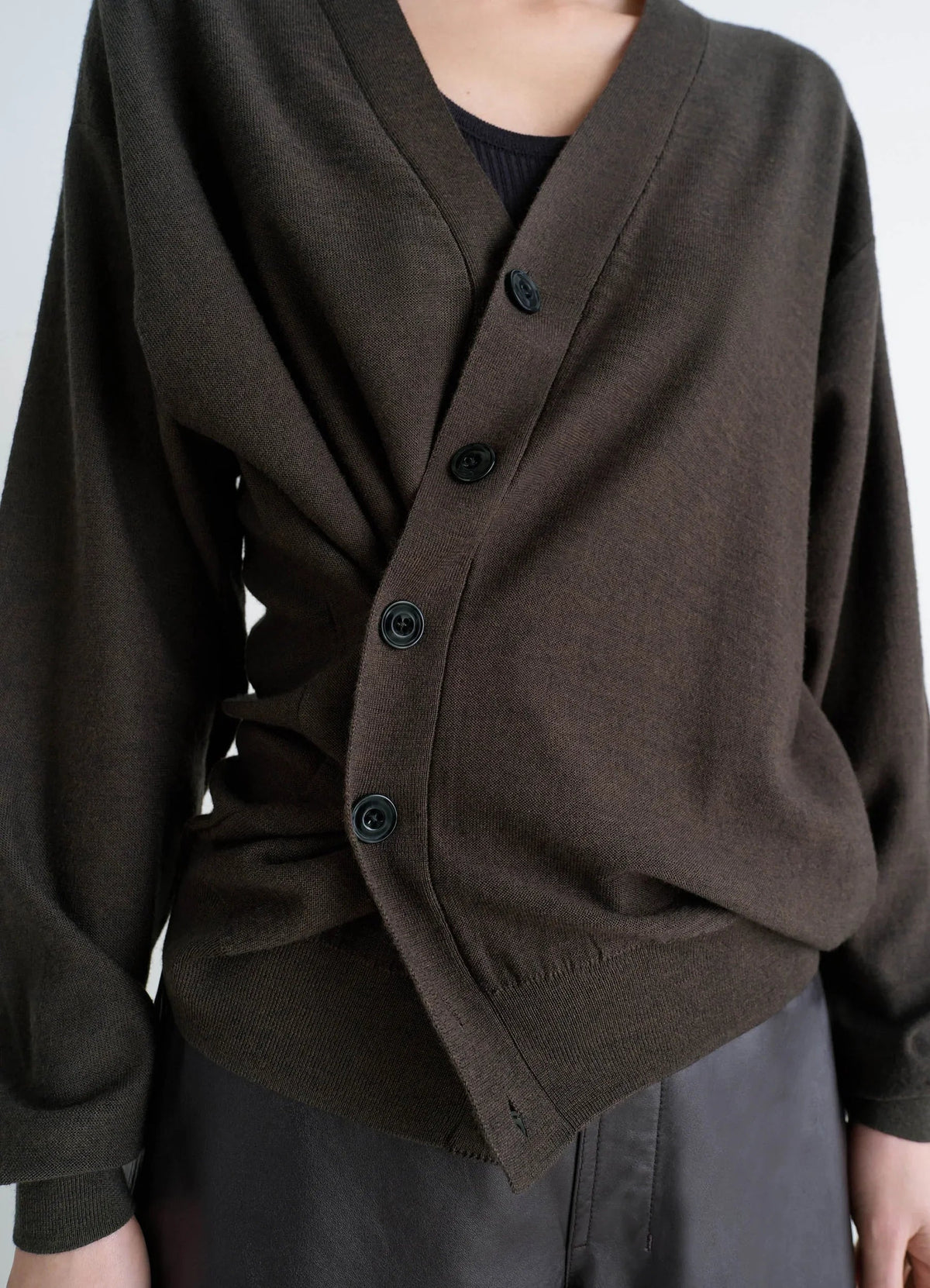 RELAXED TWISTED CARDIGAN