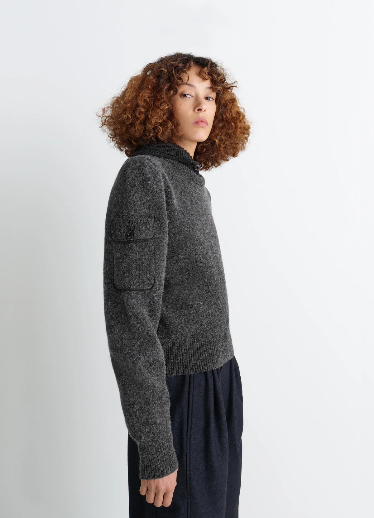 SWEATER WITH POCKETS