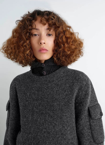 SWEATER WITH POCKETS