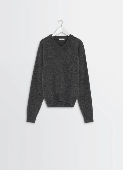 BOXY V NECK SWEATER