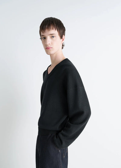 V NECK SWEATER