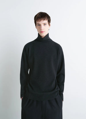 HIGH NECK SWEATER