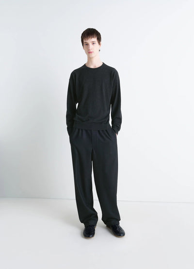 CREW NECK SWEATER