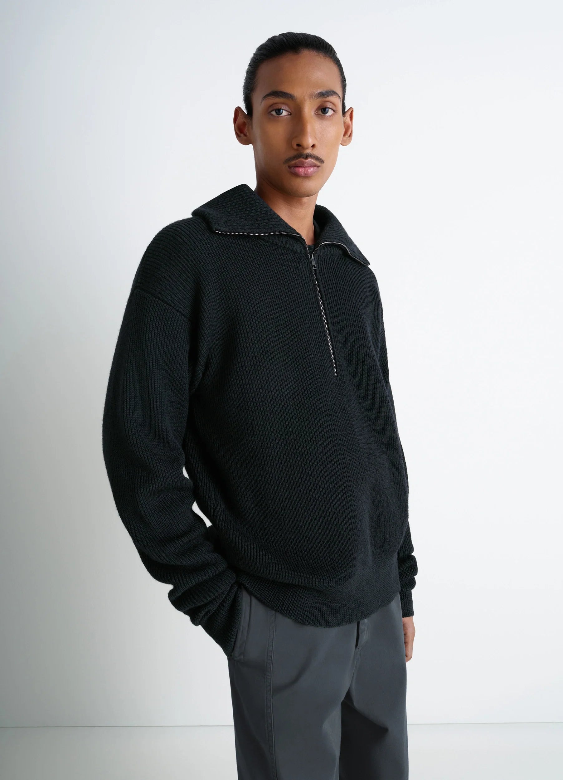 HALF ZIP SWEATER