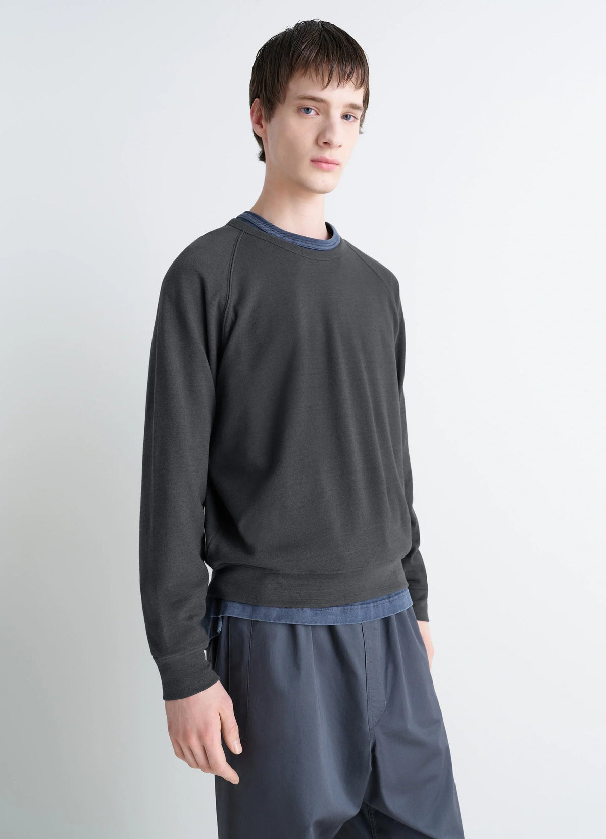CREW NECK SWEATSHIRT