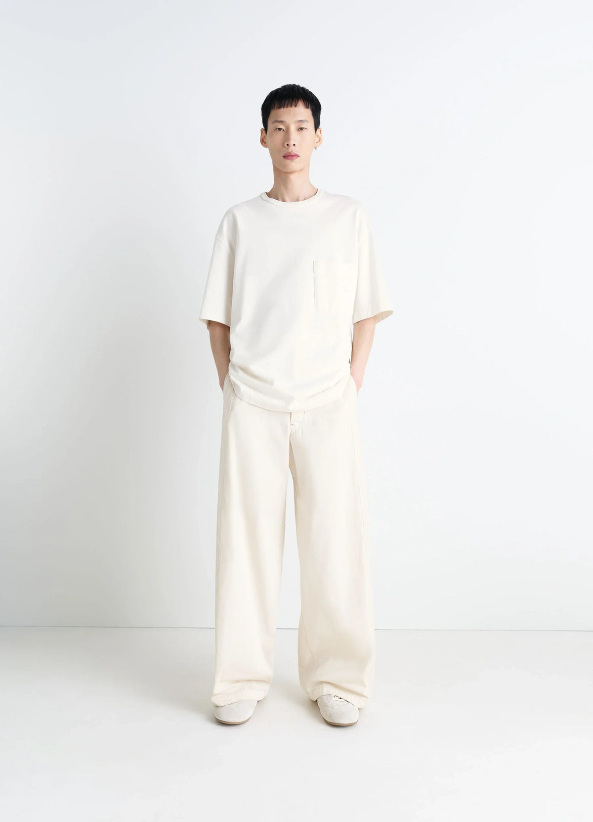 SHORT SLEEVE T-SHIRT