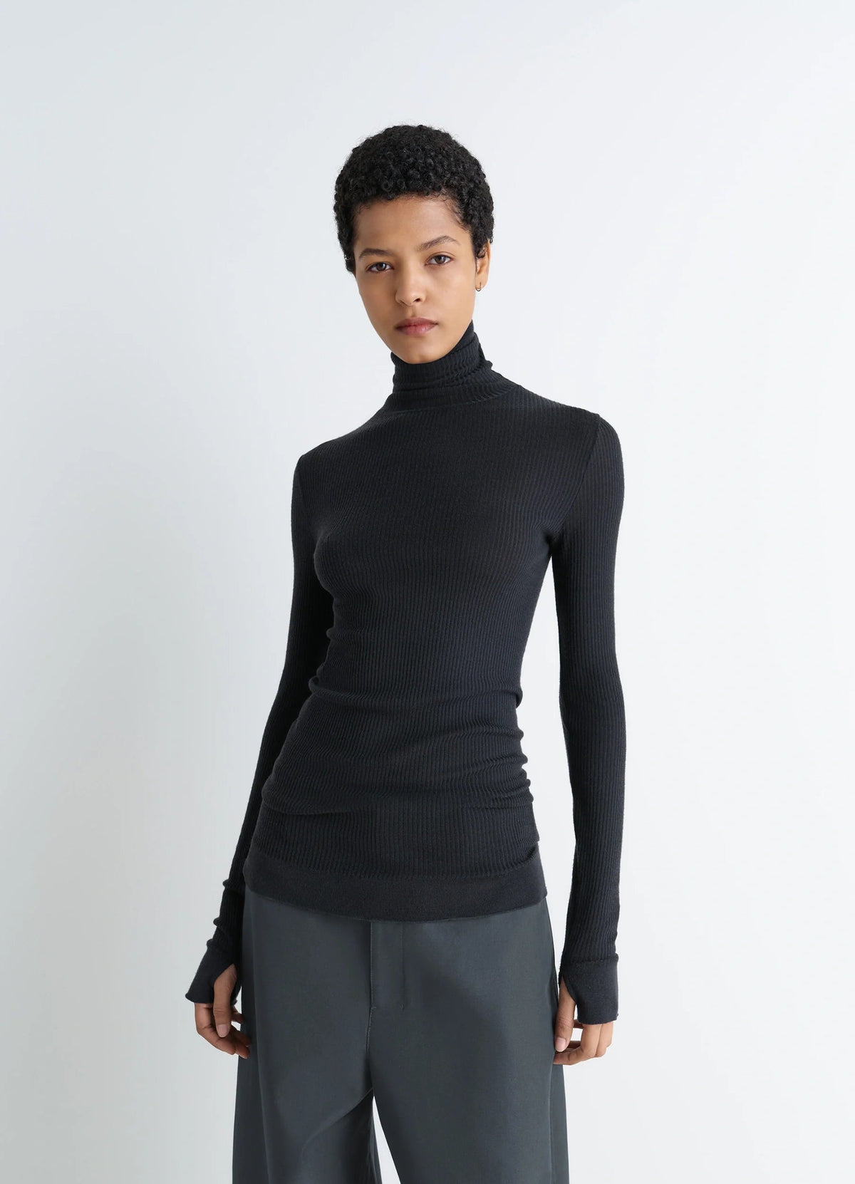 SEAMLESSHORT SLEEVES HIGH NK TOP