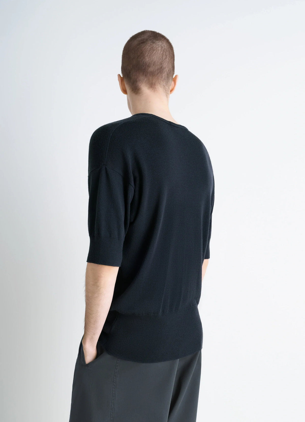 SHORT SLEEVES TOP