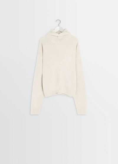 HOODED SWEATER